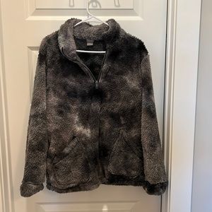 Fuzzy sweatshirt from Bass Pro